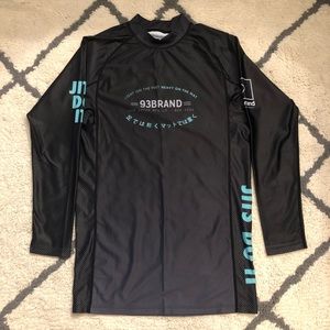 93 Brand Rashguard
